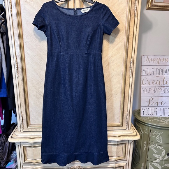 Eddie Bauer Dresses & Skirts - Eddie Bauer Blue Denim Short Sleeve Ruffle Hem Midi Dress